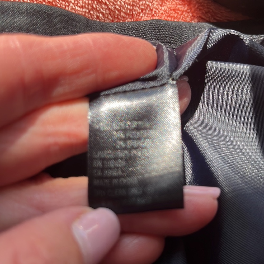 Suit - Picture 4 of 5